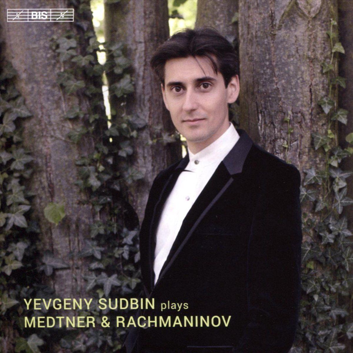OUTHERE Yevgeny Sudbin Plays Medtner & Rachmaninov