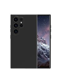 dbramante1928 Nuuk Back Cover voor Samsung Galaxy S24 Ultra - Zwart