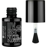 Essence studio nails vernis à ongles Noir Brillant