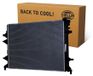 HELLA 8MK 366 301-451: Radiateur, waterkoeler, motorradiateur voor VW SCIROCCO (137, 138), CADDY IV Kombi (SAB, SAJ), CC (358), CADDY IV Kasten (SAA, SAH)