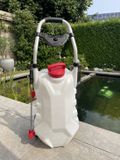 FORUM EQUIPEMENT Elektrische spray drukspuit - Zuurbestendig - Schoonmaak - reiniging - softwash - autoreiniging - drukspuit elektrisch - elektrische sprayer - drukspuit met troley - drukspuit accu - drukspuit batterij - drukspuit zuurbestendig - 30 l
