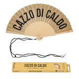 Fisura Originele waaier met het opschrift "c*zzo di Caldo", moderne en kleurrijke houten waaiers, gouden glitter-handventilator, inclusief hanger, grappig cadeau-idee, 42,5 x 23 cm