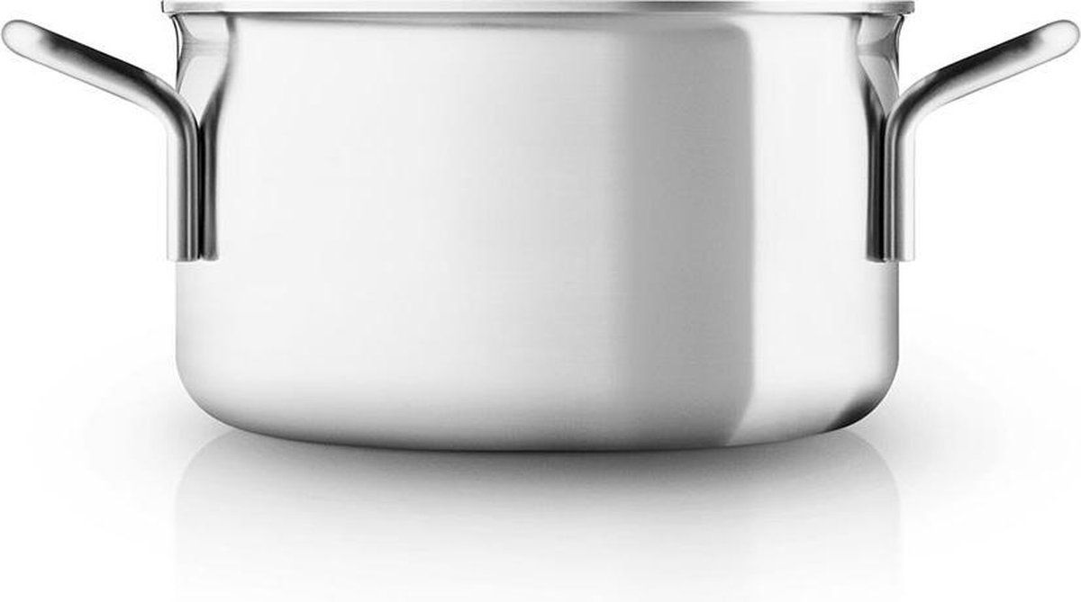 Eva Trio Cookware 3.6 Liter 22 cm Stainless Steel/Aluminum Silver