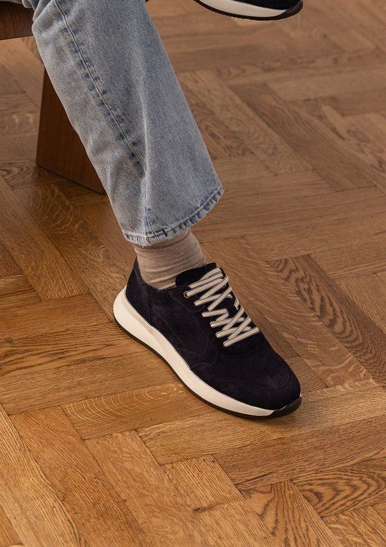 Manfield Heren Donkerblauwe suède sneakers Maat 43