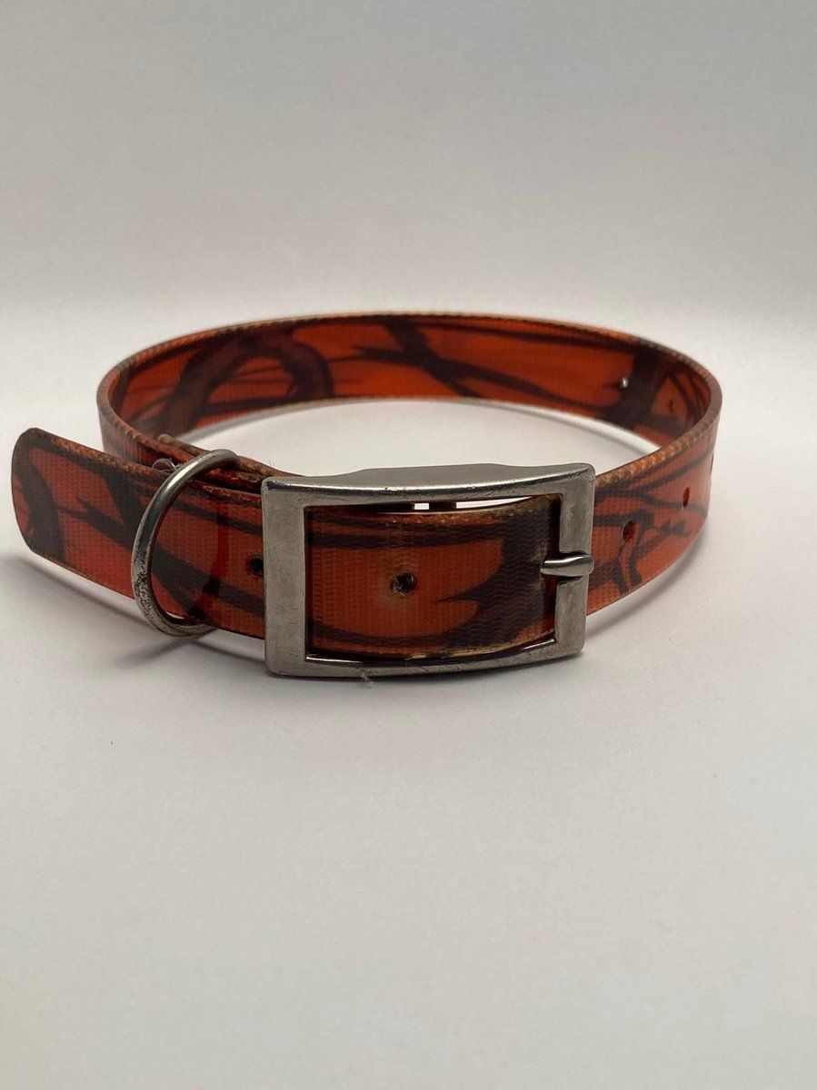BIOTHANE Halsband Camouflage - ORANJE - 600mmX25mm - dubbele gesp