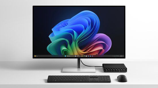HP EliteDesk 8 Mini G2i Desktop Intel Core Ultra 9 386H 32GB RAM 1TB SSD Windows 11 Pro
