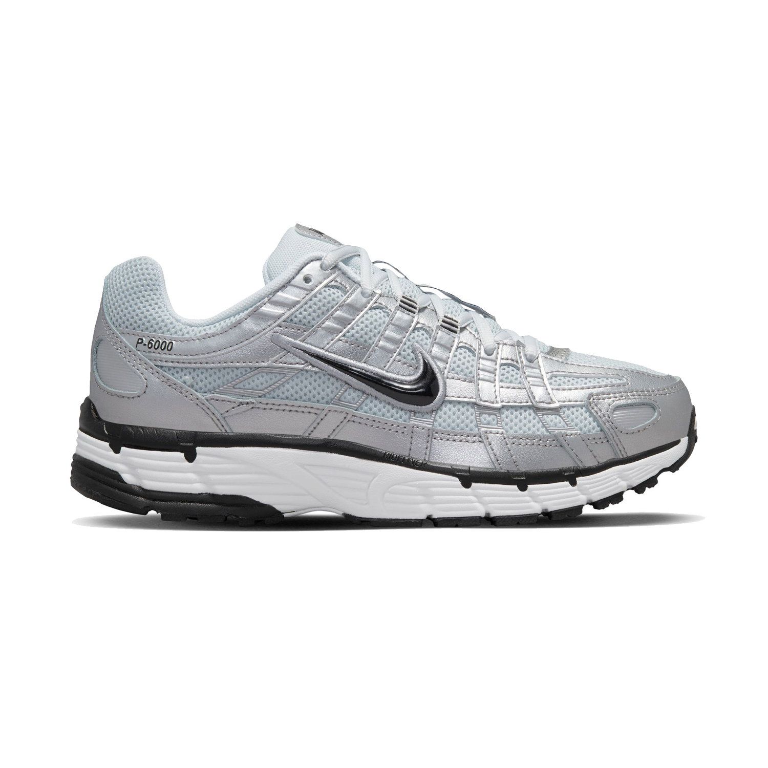 Nike P-6000 Sneakers Vrouwen - Maat 38.5 - Zilver/Zwart