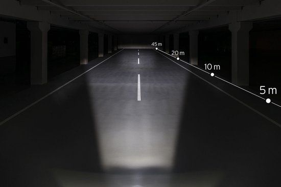 Busch & Müller Lumotec IQ CYO R T Senso Plus - Dynamo Koplamp - Zwart