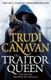 The Orbit Traitor Spy - The Traitor Queen Paperback