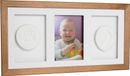 Cadre pour empreinte de main ou de pied d'enfant, triple, avec argile brune. Empreinte de bébé