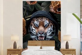 Nr1Wallpaper Behang - Fotobehang Tijger - Bloemen - Oranje - Breedte 180 cm x hoogte 280 cm