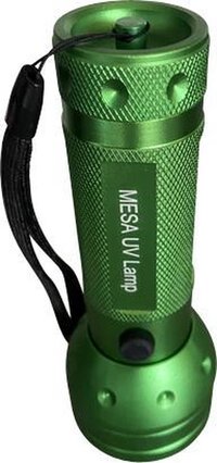 Mesa 51 LED UV Lamp - 350-365NM - Aluminum - Includes 3 AA Batteries