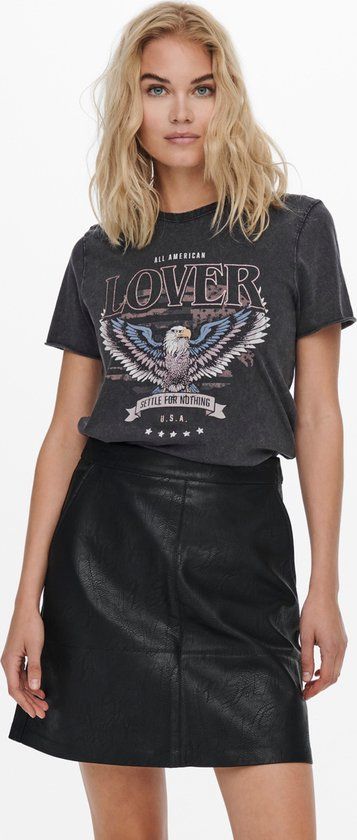 ONLY ONLLUCY REG S/S TOP JRS NOOS Women's T-Shirt - Size L - Black