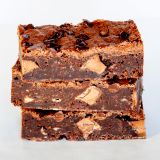 Brownies.nl Choco Karamel Brownie Box - 12 Brownies Per Post - Brievenbus Pakket - Brownie Box - Chocolade karamel - Karamel Fudge - Pure chocolade - Cadeau