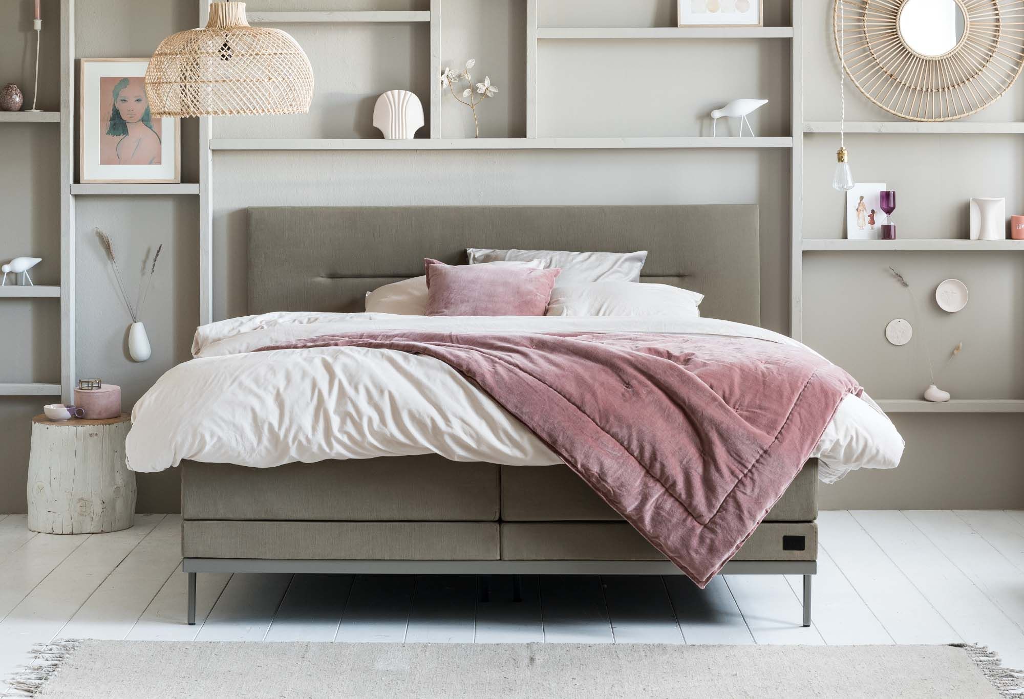 Swiss Sense Boxspring Lifestyle by vtwonen Cinnamon