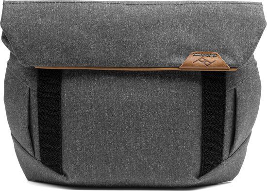 Peak Design Field Pouch V2 - Charcoal - Donkergrijs