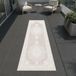 CARPETIA Tapis beige/crème avec design graphique vintage, adapté pour intérieur et extérieur, dimensions : 80 x 250 cm