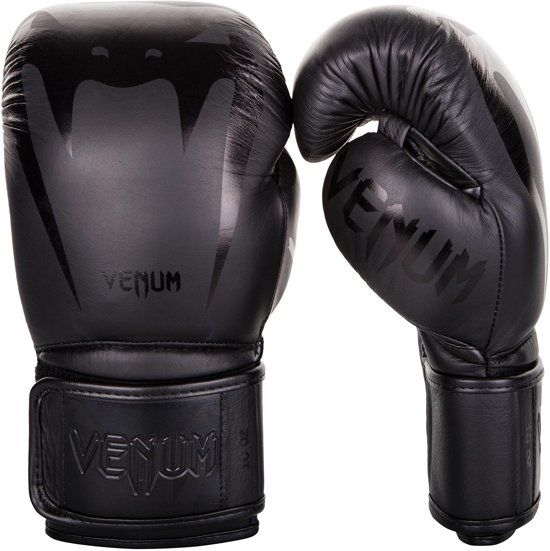 Venum Giant 3.0 Bokshandschoenen - Zwart - Leer