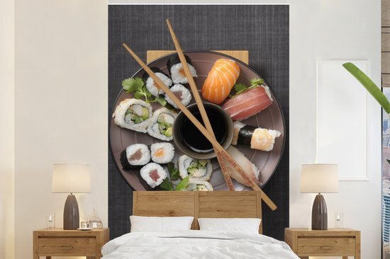 Nr1Wallpaper Behang - Fotobehang - Bord vol met Japanse sushi - Breedte 195 cm x hoogte 300 cm