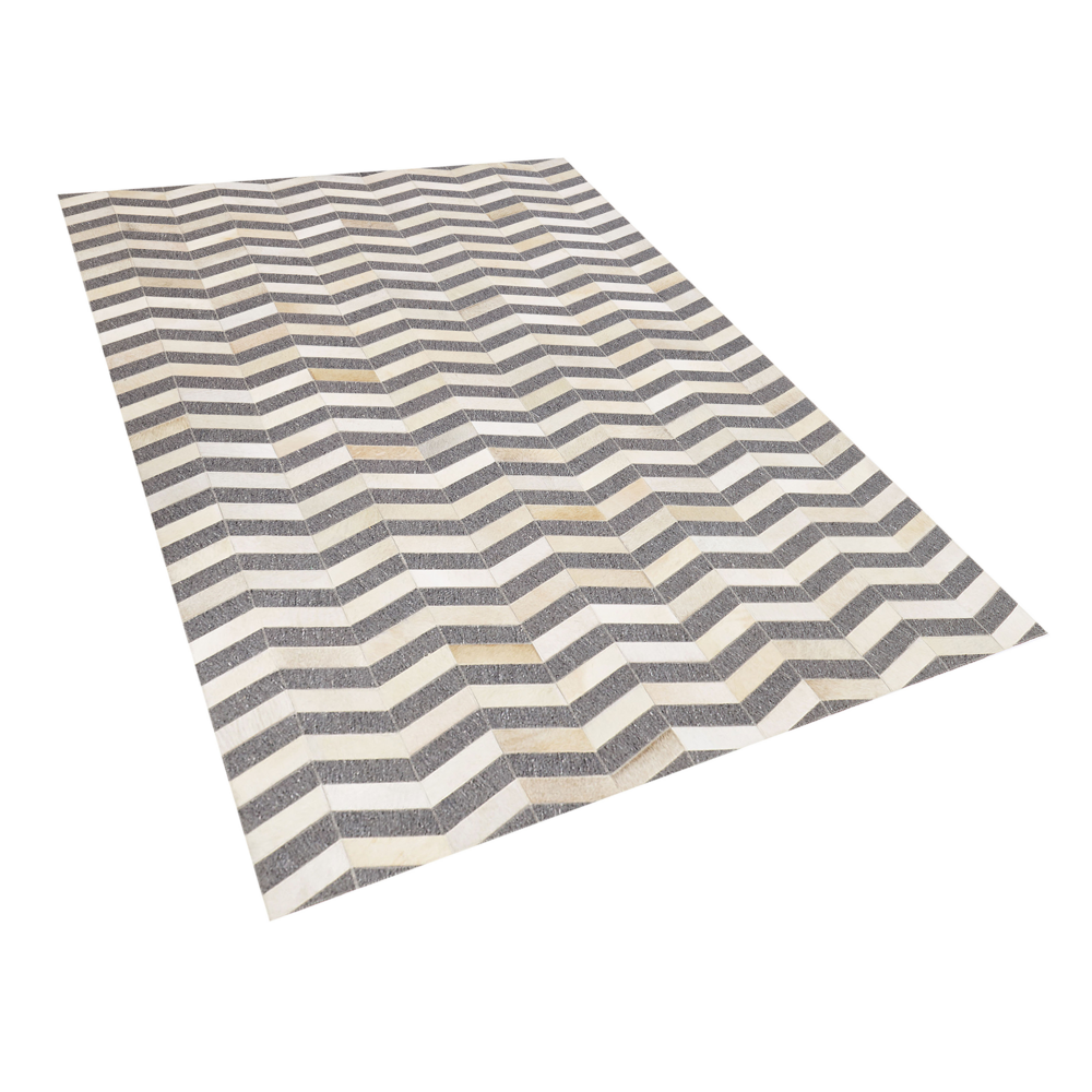 Beliani Vloerkleed leer grijs/beige 140 x 200 cm BAGGOZE