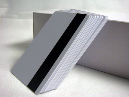 Kinggo 100 STKS Blank Wit PVC CR80 Hico 1-3 magnetische streep Kunststof Credit Card 30Mil