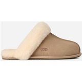 UGG Scuffette II Slipper Sand (Women's) - Maat 43