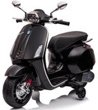 FINOOS Vespa Sprint 6V Kinderscooter Zwart