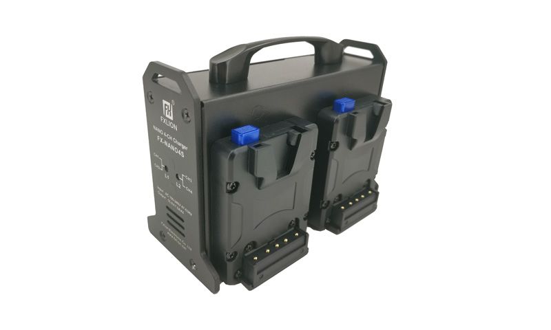 FXLion NANO Quad Channel Charger