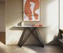 Edge Table console Edge Boot 140x40 cm Céramique Laminam® Statuarietto Blanc Métal Velio Noir