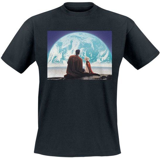 Superman 2025 - Superman Looking At Earth Krypto Cape Heren T-shirt - Zwart - L
