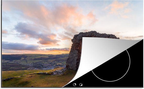 KitchenYeah® Inductie beschermer 77x51 cm - Zonsondergang door een ruïne van een kasteel in Llangollen, Wales, VK - Inductie beschermer