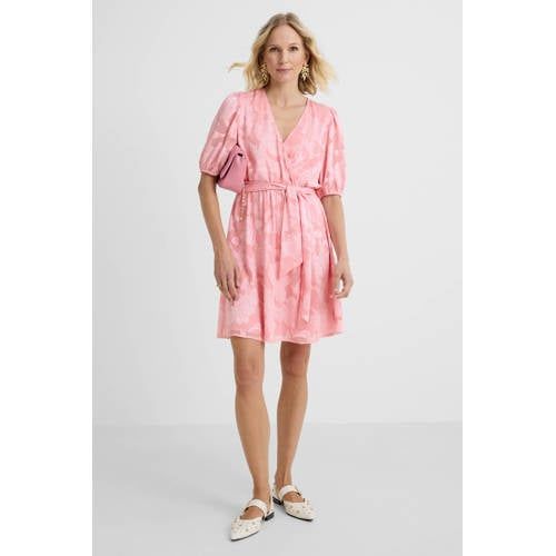 Freebird Roze Gebloemde Korte Zomerwikkeljurk