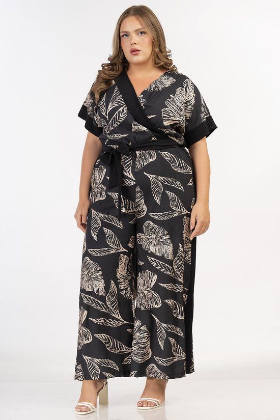 Curviss Jumpsuit overslag hals zwart