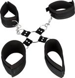 Fetish Fantasy Pipedream Fetish Fantasy Boeien Extreme Hog-Tie Kit zwart