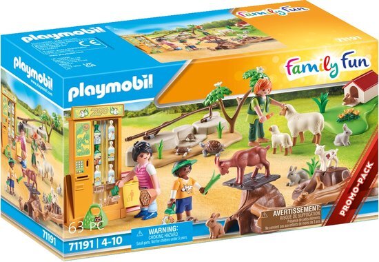 playmobil FamilyFun Petting Zoo