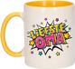 Bellatio Decorations Shoppartners Bv Liefste oma cadeau koffiemok / theebeker wit en geel met sterren - 300 ml - keramiek - cadeau beker / waardering mok