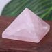 Ancien Égypte Pyramide de quartz rose