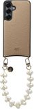 AVY Leren Hoesje Geschikt voor Samsung Galaxy S25 / S24 | Compatibel met MagSafe | Leather Case met Telefoonkoord | Polsbandje | Beige | Cupid Pearl