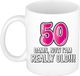 Bellatio Decorations Verjaardag cadeau mok 50 jaar - nu ben ik echt oud! - roze - 300 ml - keramiek