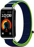 By Qubix - Sport loop nylon bandje - Donkerblauw met groen - geschikt voor Huawei Band 10 / 9 / 8