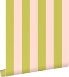 ESTAHome behang strepen roze en groen - 0.53 x 10.05 m - 131574