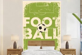 Nr1Wallpaper Fotobehang Vintage Voetbal - Vintage illustratie van voetbalveld met quote Football fotobehang vinyl breedte 160 cm x hoogte 240 cm - Foto print op vinyl behang (in 7 formaten beschikbaar) - slaapkamer/woonkamer/kantoor