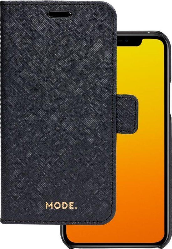 dbramante1928 iPhone 11 Pro Max Bookcase hoesje - Effen Zwart - Leer