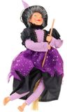 Creation decoratie heksen pop - vliegend op bezem - 40 cm - zwart/paars - Halloween versiering