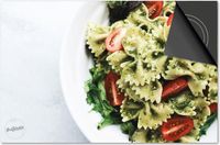 Dietrix Inductie beschermer 65x52 - Food - Vlindertjes pasta pesto