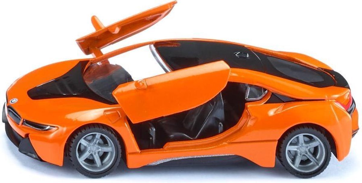 SIKU 2348, BMW i8 LCI, oranje/zwart, metaal/kunststof, 1:50, deuren kunnen open, verwijderbare banden