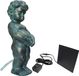Arnusa Zonnefontein – Figurine Vijver met Zonnepomp en Waterpartij – Tuindecoratie in Polyresin Koperlook – Zonnefontein voor Tuin en Waterwegen (Young 11 x 12 x 31 cm)