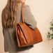 The Chesterfield Brand Sacoche d'ordinateur portable / Sac de travail - Femmes - 15 pouces - Cuir - Pull Up ciré - Cognac