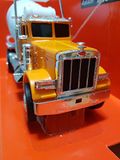 New Ray 883 Miniatuur-vrachtwagen meerkleurig