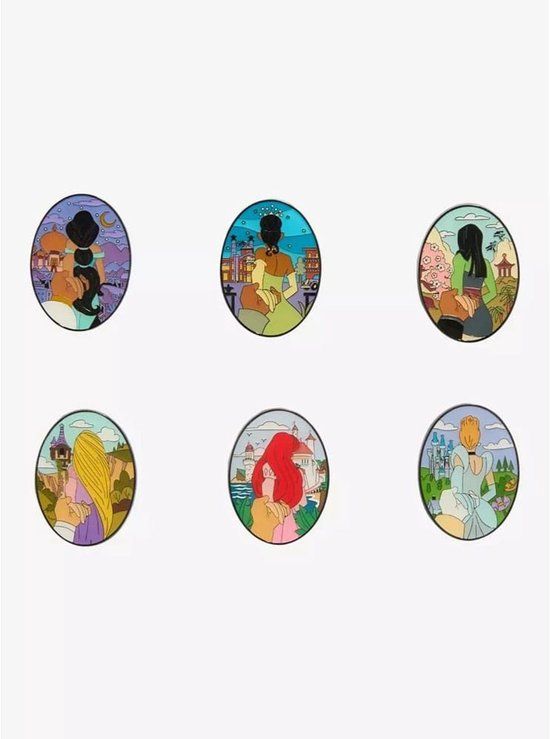 Funko Disney - Princess Loungefly Enamel Pin Blind Box Back holding Hand (1 pcs)